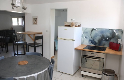 Le Petit-Quevilly Apartamento | Amplio apartamento acogedor y tranquilo con patio. (100m2)