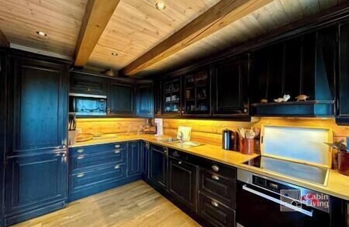 Ringsaker Casa | Large cozy log cabin with sauna and nice view