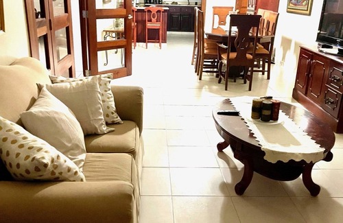 San Francisco de Macoris Casa | Large 3 BD home w/AC,Beautiful Yard,Best location
