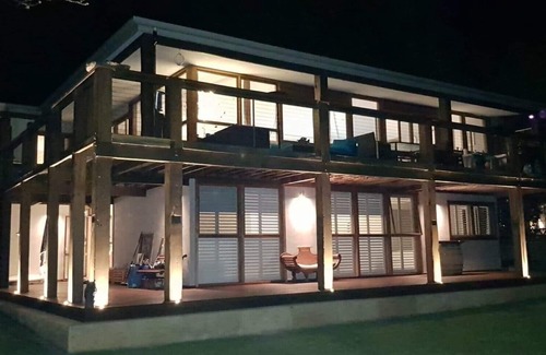 Eagle Bay Apartamento | Large Eagle Bay Holiday Apartment Very Close to Beach