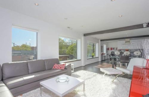 Camas Apartamento | Large Eclectic 1 Br Above Restaurant 15min To Pdx