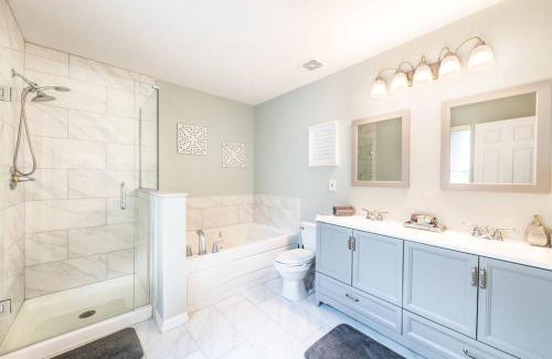 Legacy Park Villa | Large Executive Villa Near Disney with Game Room