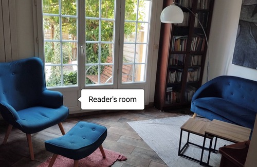 Carrieres-sous-Poissy Casa | Large family house with parking and commuting distance to Paris
