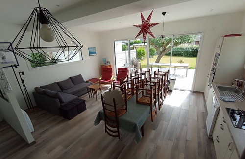 Hermanville-sur-Mer Casa | Large family home Sea access without crossing the road
