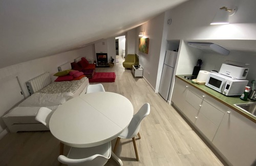 Rascafría Chalet De Esquí | Casa con piscina cubierta en Rascafría a 1h de Madrid. De 12 a 20 personas*