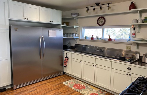 Hatfield Casa | Large Family Home Close to ATV Trails and CMA