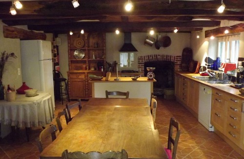 Saint-Salvadou Casa | Gran casa familiar, piscina privada climatizada, gran jardín, cerca de Najac.