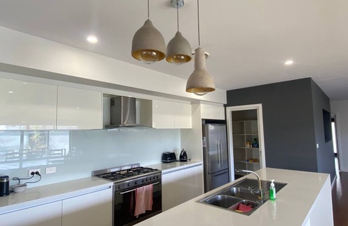 Tomakin Casa | Large Family Home located in Tomakin