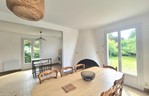 Lancieux Casa | Large family house - near beach