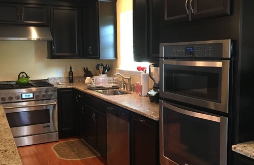 Beach Haven Terrace Casa | Large Family Style Beach House on LBI - Beach Haven Terrace - Elevator access