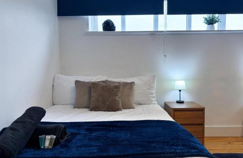 Maidstone Apartamento | Large Family Suite With 2 Double Beds & Sofa Bed