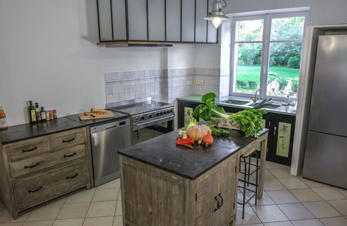 Saint-Pierre-les-Nemours Casa | Casa familiar, 22 pers, 11 habitaciones, piscina, parque, granja orgánica