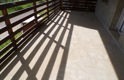 Basse-Normandie Apartamento | Large gite sleeps 4 plus 1 cot
