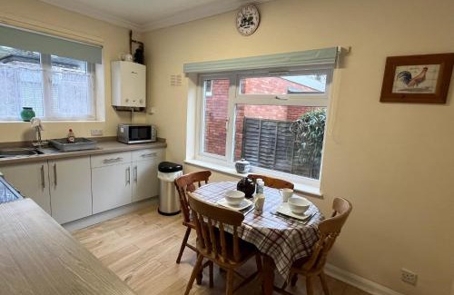 Church Stretton Apartamento | Large Ground floor apartment in the heart of Church Stretton with free parking