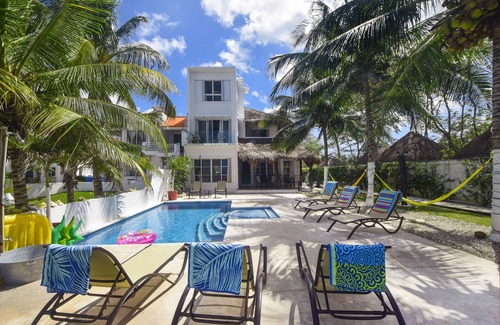 Cozumel Villa | Grupos grandes, frente a la playa Villas con piscinas, Personal