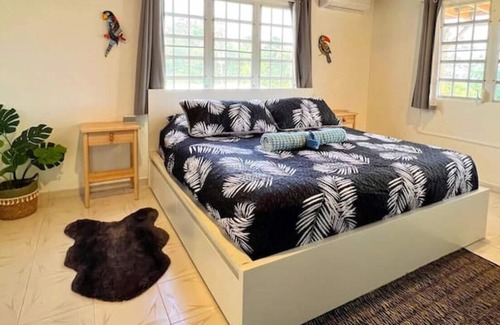 Guzman Abajo Villa | Large groups, Near El Yunque, 30% off Car Rental