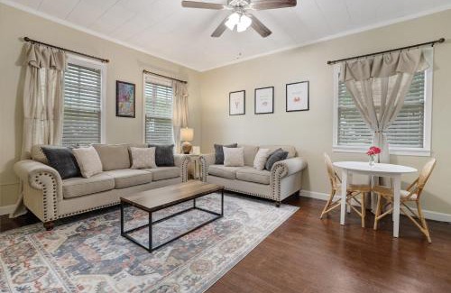 New Iberia Casa | Large Groups Welcome - 2 Homes Next Door