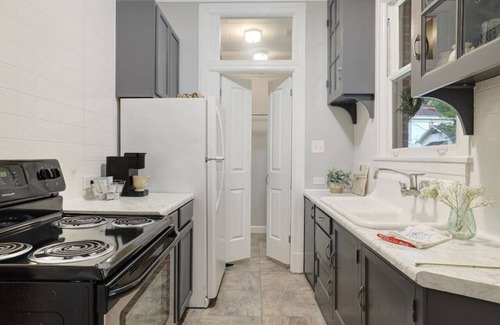 New Iberia Casa | Large Groups Welcome - 2 Homes Next Door