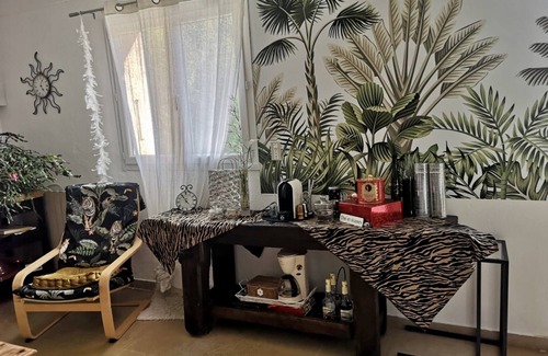 Saint-Pierre-de-Vassols Casa | Large house at the foot of Mont Ventoux 4+6 persons