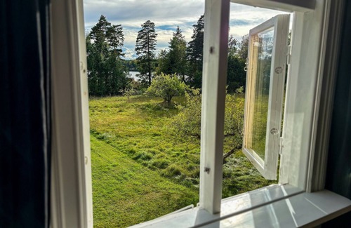 Lessebo Municipality Casa | Large holiday home directly on the lake