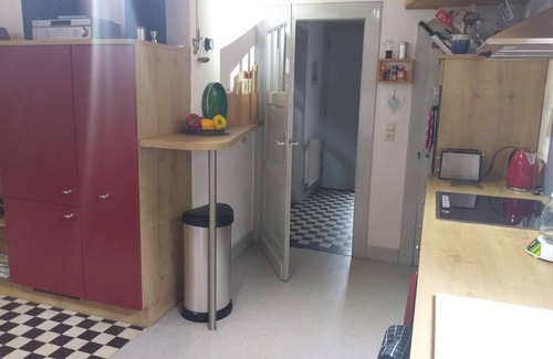 Enkirch Casa | Gran casa de vacaciones en Wine Village con balcón, sauna y wifi.