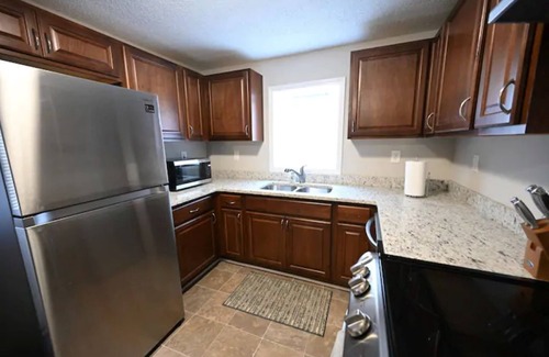 Union City Casa | Large Home Near Airport and Down Town