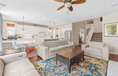 Fallbrook Casa | 430) Large home- sleeps 10!