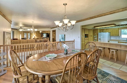 Lakeview Casa | Large Home w/ Games: Walk to Bull Shoal Lake!