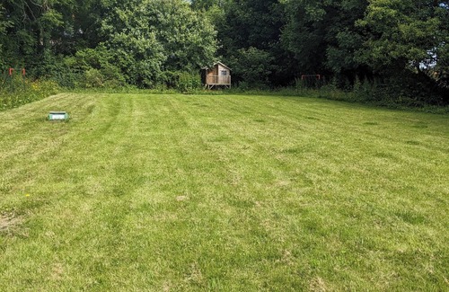 Sutton Cross Casa | Large home, w/gym, climbing wall, pet welcome, by coast, woods, park & village