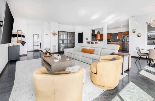 Morro Hills Casa | Large Home With Sauna