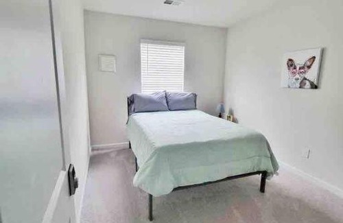 Lithonia Apartamento | Large House, Backyard, WiFi & FreeParking