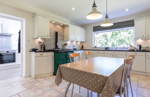 Gorey Casa | Large house by the sea with huge garden