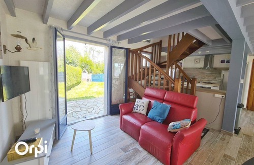 Arzon Casa | Large house for ten people with garden