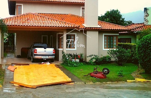 Ponta das Canas Casa | Large house in gated community 500mts from the beach