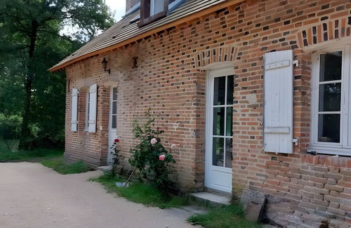 Saint-Viatre Casa | Large House in the Heart of the Forest – 7 Suites/Large Dormitory