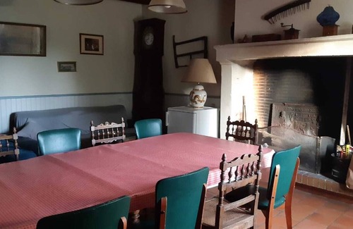 Mansigne Casa | Large house in the Sarthoise countryside 25 min from Le Mans - sleeps 15