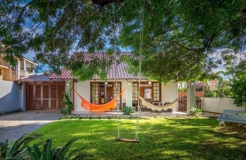 Jurere Internacional Casa | GRAN CASA P / 12, 4 DORMITORIOS (2 SUITES), wifi, a 350 m del mar. COMPARTE EN 12 VECES