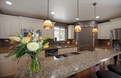 Thayne Casa | Large house with lots of space. Just minutes away from national forest.