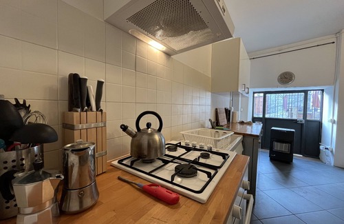 Toano Casa | Large house with shared pool, sleeps up to 12, wonderful mountain setting
