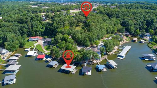 Lake Ozark Casa | Large Lake Tudor Home, Dock, 3 acres, walk to Bagnell Dam , 1 MM