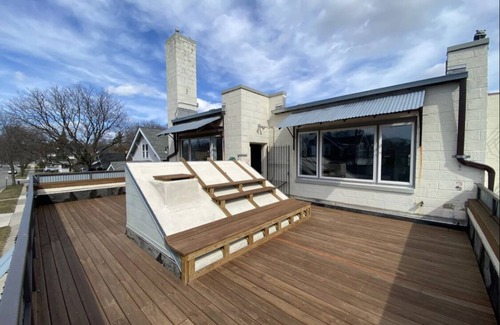 Royal Oak Casa | LARGE LOFT DOWNTOWN ROYAL OAK