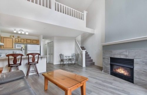 Quail Ridge Apartamento | Large Lofted Condo Perfect For Families! (316)