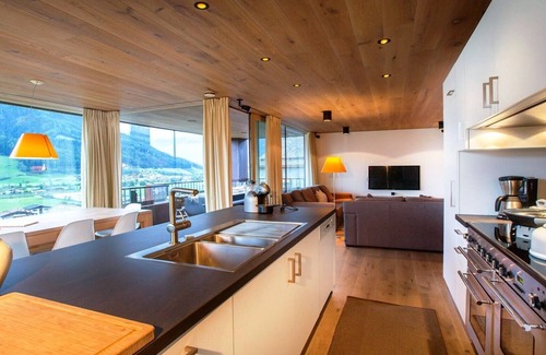 Bramberg am Wildkogel Chalet De Esquí | Hermoso chalet familiar 5à12pers, ski & ski out, sauna privada, chimenea