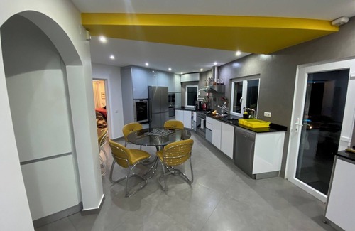 Quarteira Villa | Gran chalet de lujo de 4 dormitorios con baño privado piscina privada golf a 300 metros