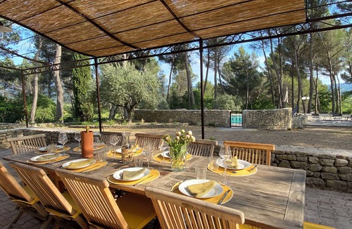 Gargas Casa | Large Mas in the Roussillon pine forest, heated swimming pool