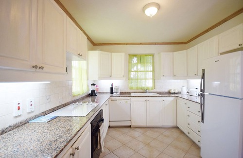 Bridgetown Casa | Large modern 3-bed townhouse w/shared pool