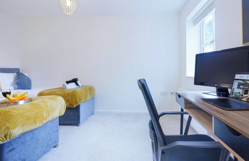 Newport Pagnell Casa | Large Modern 5-bed Perfect for Families