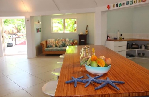 Muri Casa | Gran casa moderna perfecta para toda la familia o grupo de amigos.