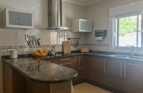 Alcalali Casa | Large modern villa in quiet surroundings with large private pool.
