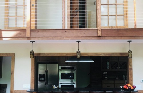 Lexington Casa | Large Mountain House on Schohaire Creek